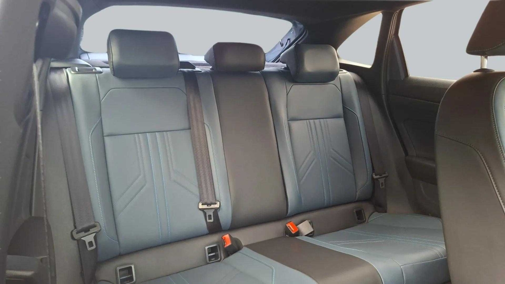 Volkswagen-NIVUS-1.0 200 TSI TOTAL FLEX HIGHLINE AUTOMÁTICO