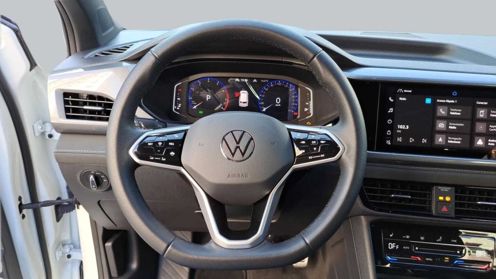 Volkswagen-TAOS-1.4 250 TSI TOTAL FLEX HIGHLINE AUTOMÁTICO