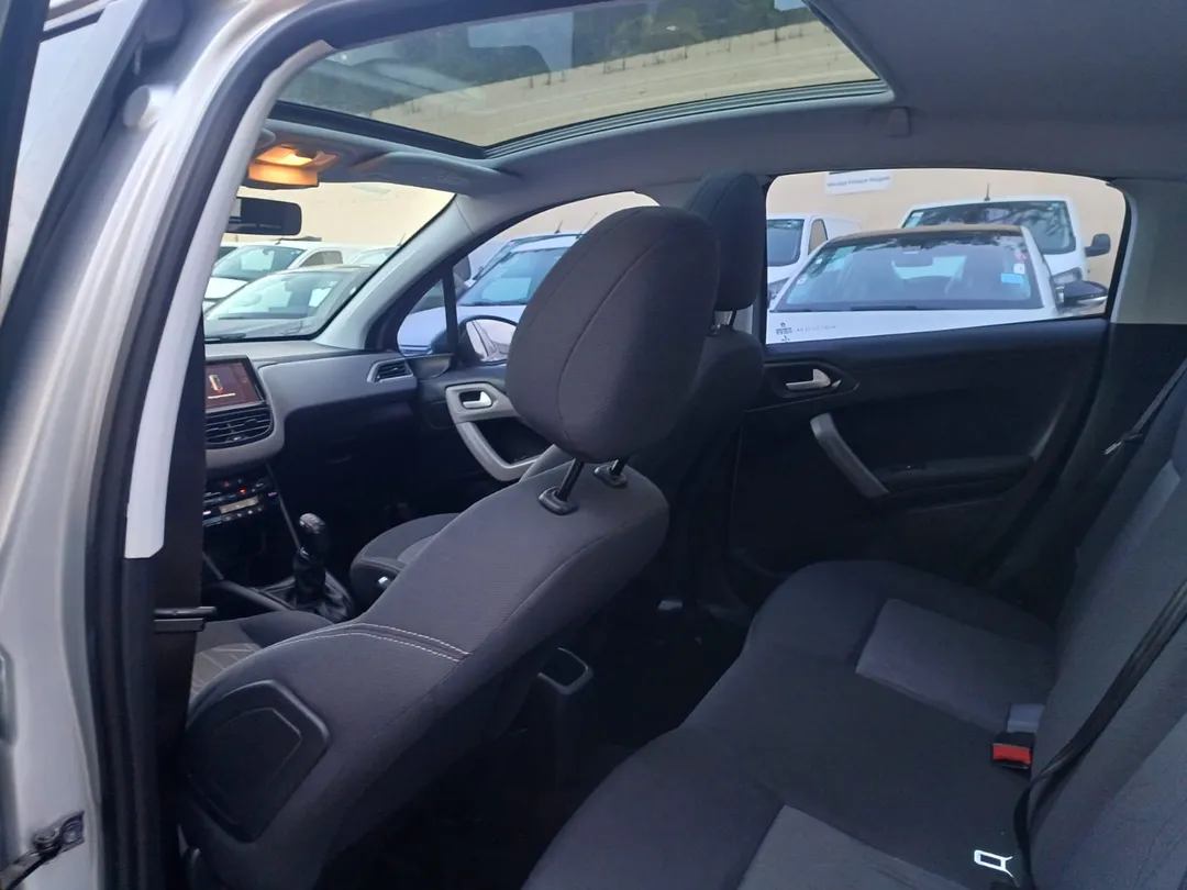 Peugeot-208-208 Allure 1.2 Flex 12V 5p Mec.