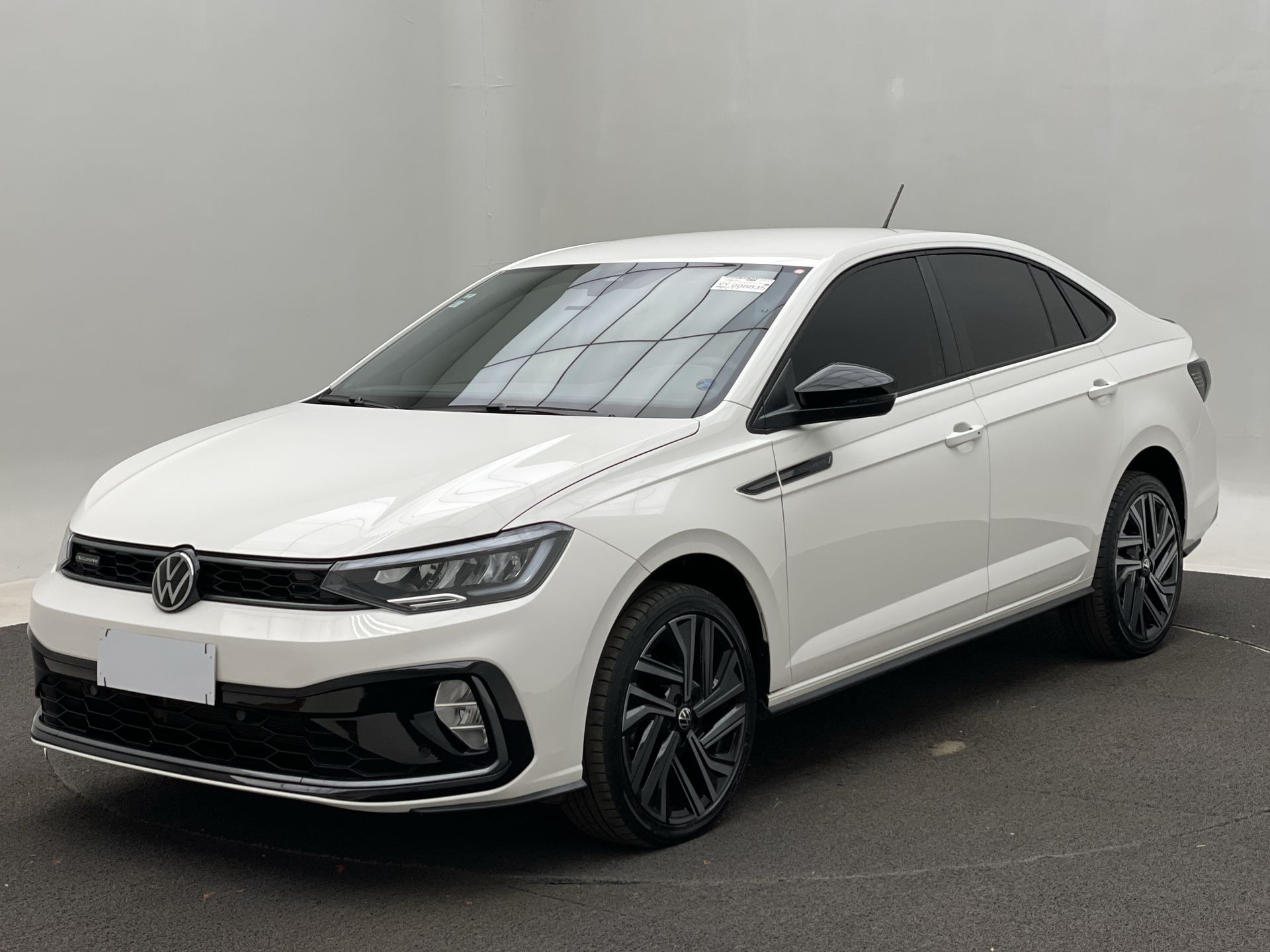 VIRTUS Exclusive 250TSI 1.4 Flex 16V Aut
