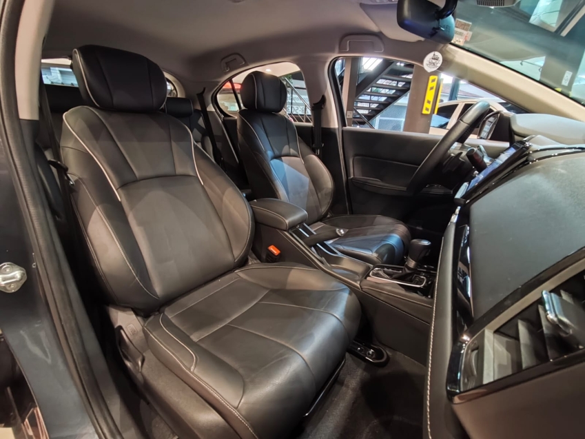 Honda-CITY-1.5 i-VTEC FLEX HATCH TOURING CVT