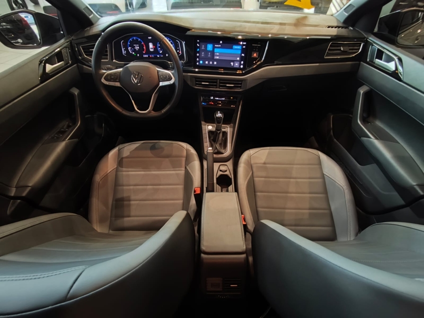 Volkswagen-NIVUS-1.0 200 TSI TOTAL FLEX HIGHLINE AUTOMÁTICO