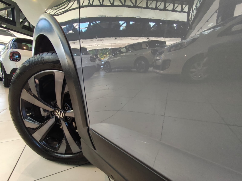 Volkswagen-NIVUS-1.0 200 TSI TOTAL FLEX HIGHLINE AUTOMÁTICO