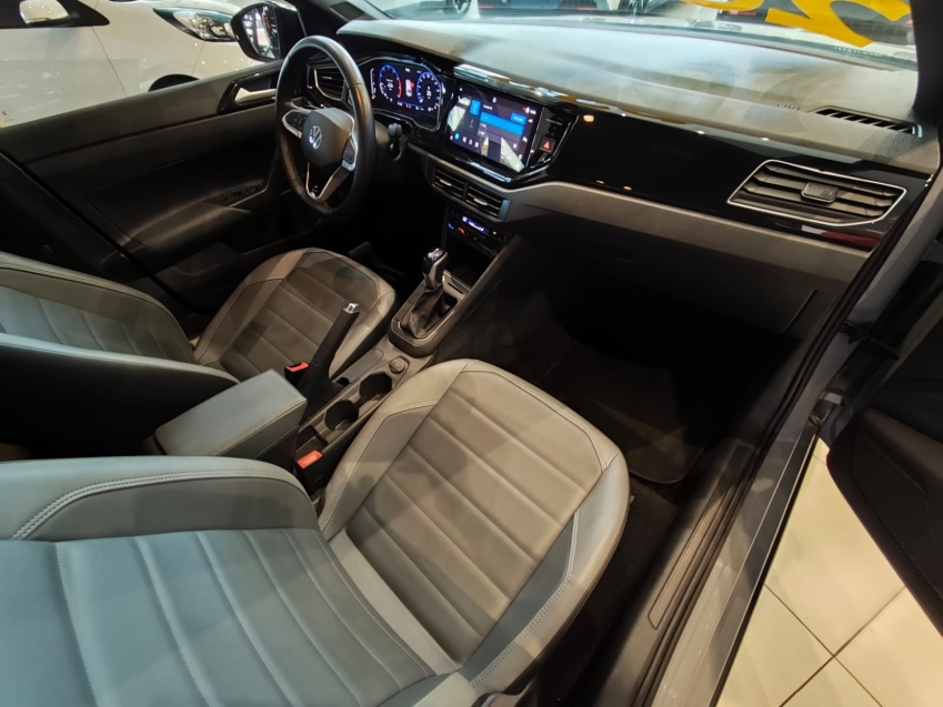 Volkswagen-NIVUS-1.0 200 TSI TOTAL FLEX HIGHLINE AUTOMÁTICO