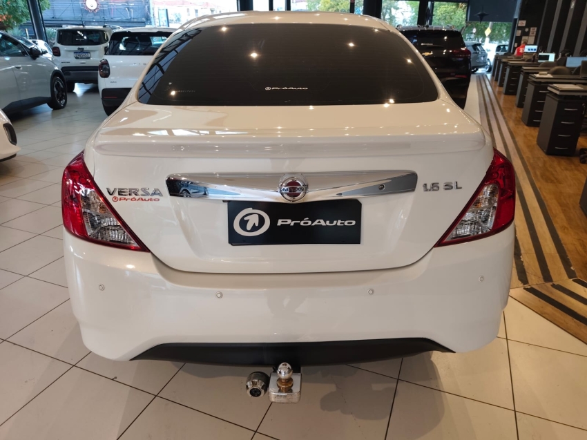 Nissan-VERSA-1.6 16V FLEXSTART SL 4P XTRONIC