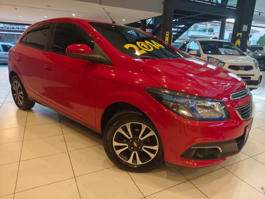 GM - Chevrolet-ONIX-1.4 MPFI LTZ 8V FLEX 4P MANUAL