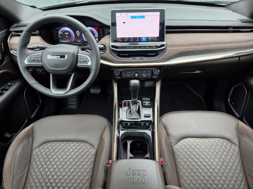 Jeep-COMMANDER-2.0 TD380 TURBO DIESEL OVERLAND AT9