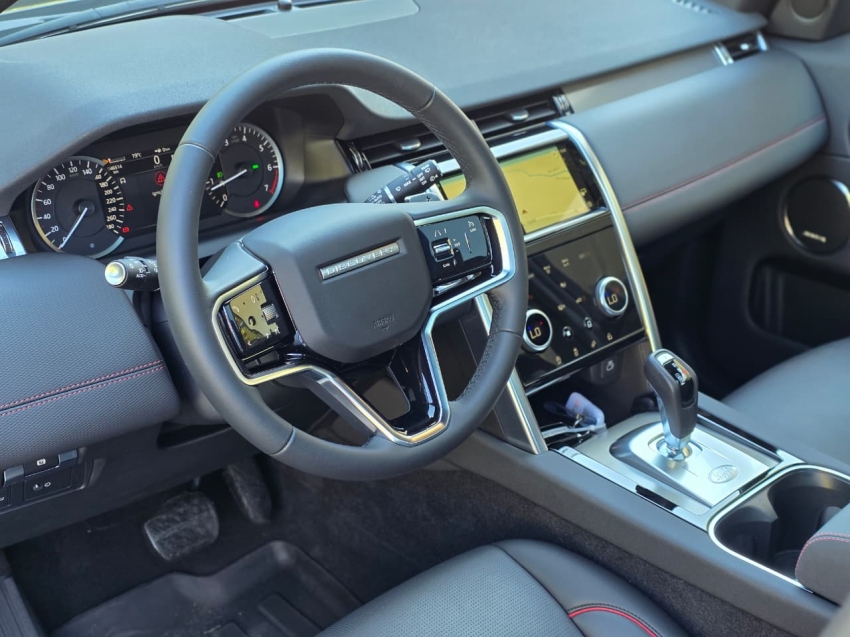 Land Rover-DISCOVERY SPORT-2.0 P250 TURBO FLEX R-DYNAMIC SE AUTOMÁTICO