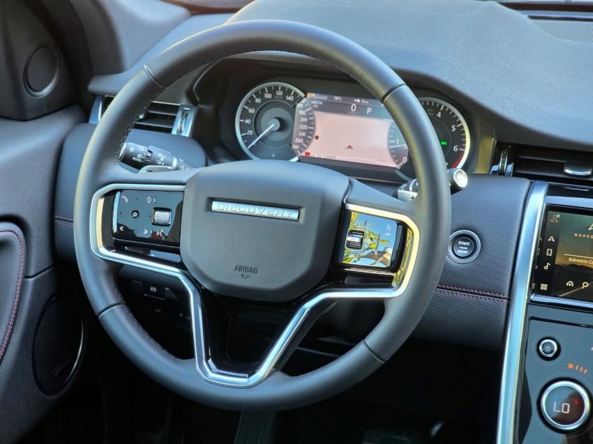 Land Rover-DISCOVERY SPORT-2.0 P250 TURBO FLEX R-DYNAMIC SE AUTOMÁTICO
