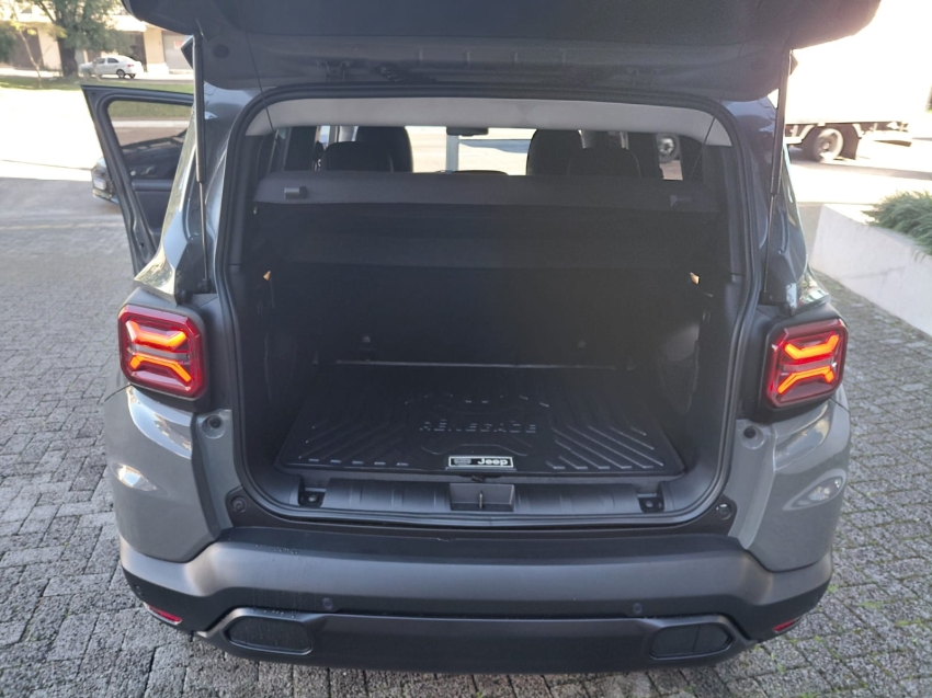 Jeep-RENEGADE-1.3 T270 TURBO FLEX LONGITUDE AT6