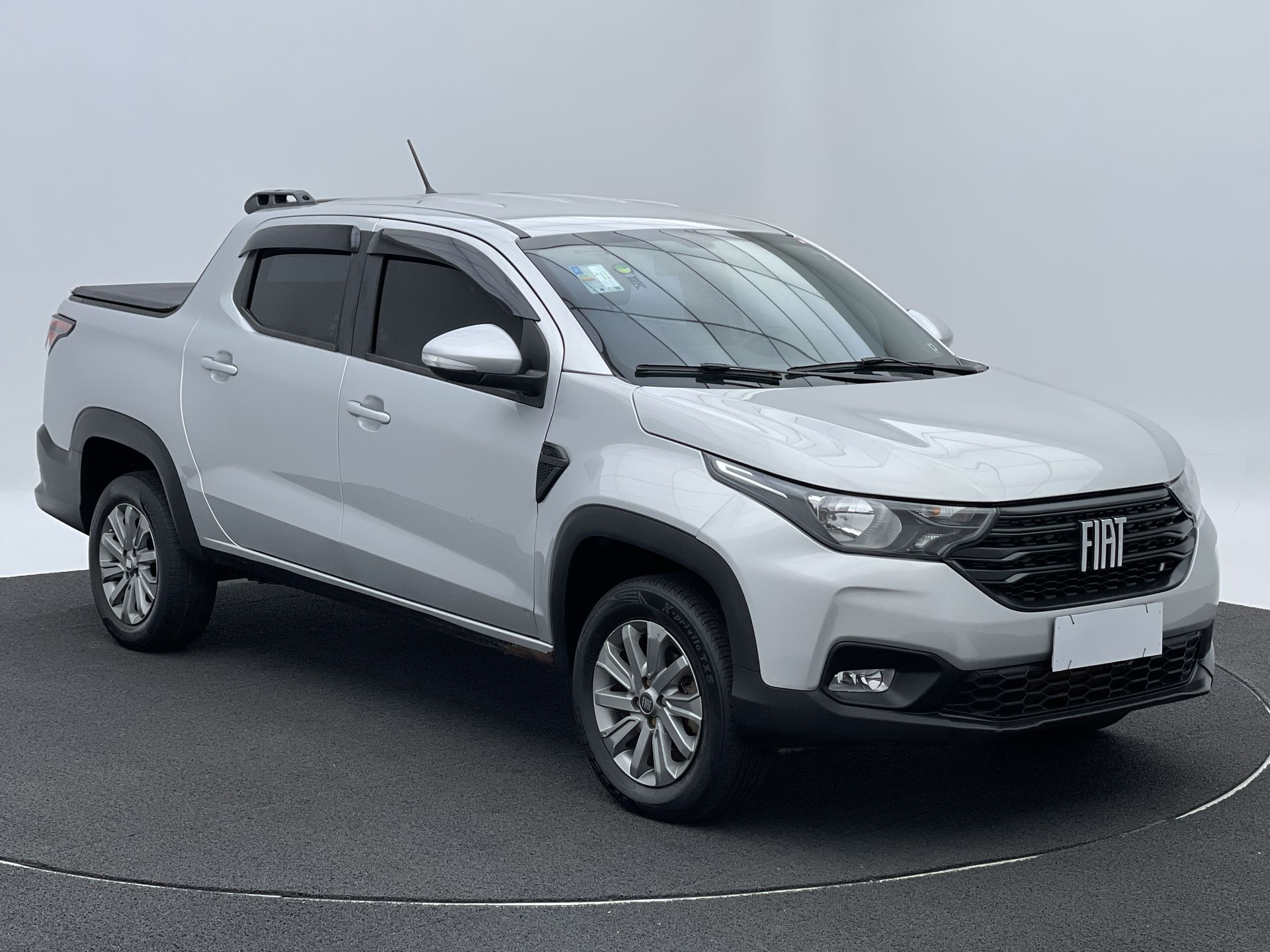 Fiat-STRADA-Strada Freedom 1.3 Flex 8V CD