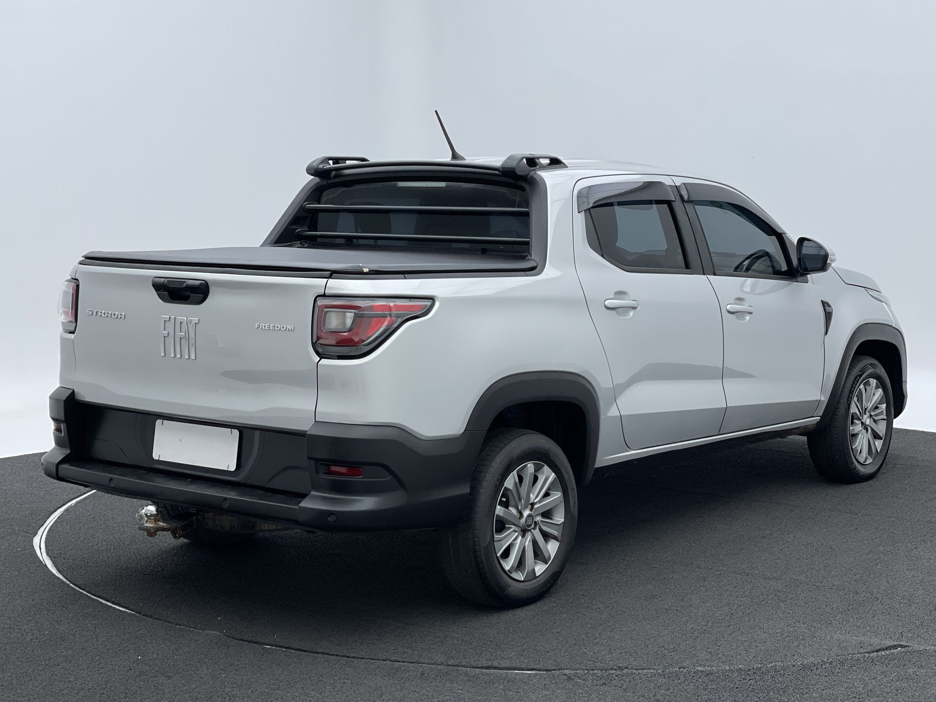 Fiat-STRADA-Strada Freedom 1.3 Flex 8V CD