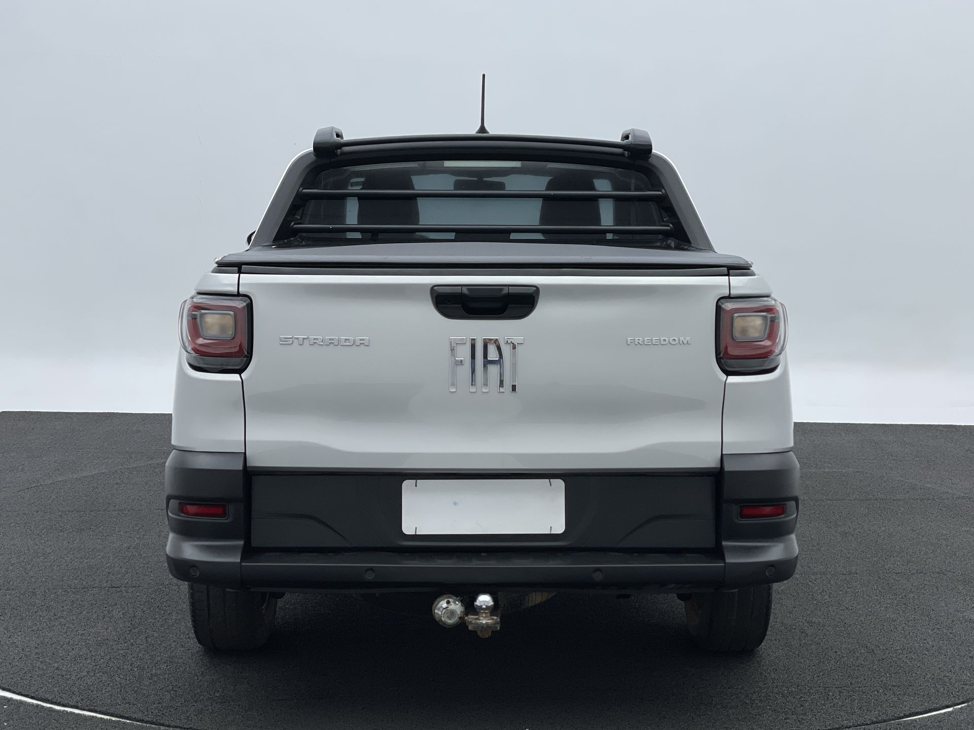 Fiat-STRADA-Strada Freedom 1.3 Flex 8V CD