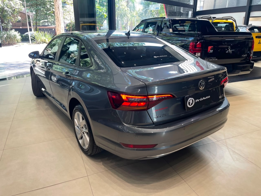 Volkswagen-JETTA-1.4 250 TSI TOTAL FLEX COMFORTLINE TIPTRONIC