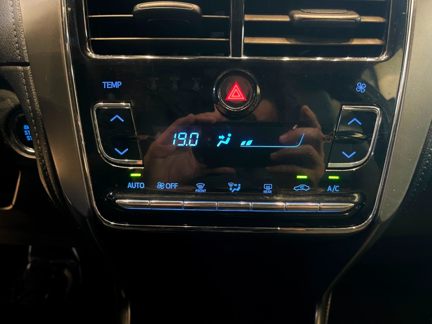 Toyota-YARIS-1.5 16V FLEX XS CONNECT MULTIDRIVE