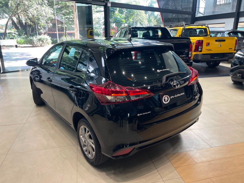 Toyota-YARIS-1.5 16V FLEX XS CONNECT MULTIDRIVE