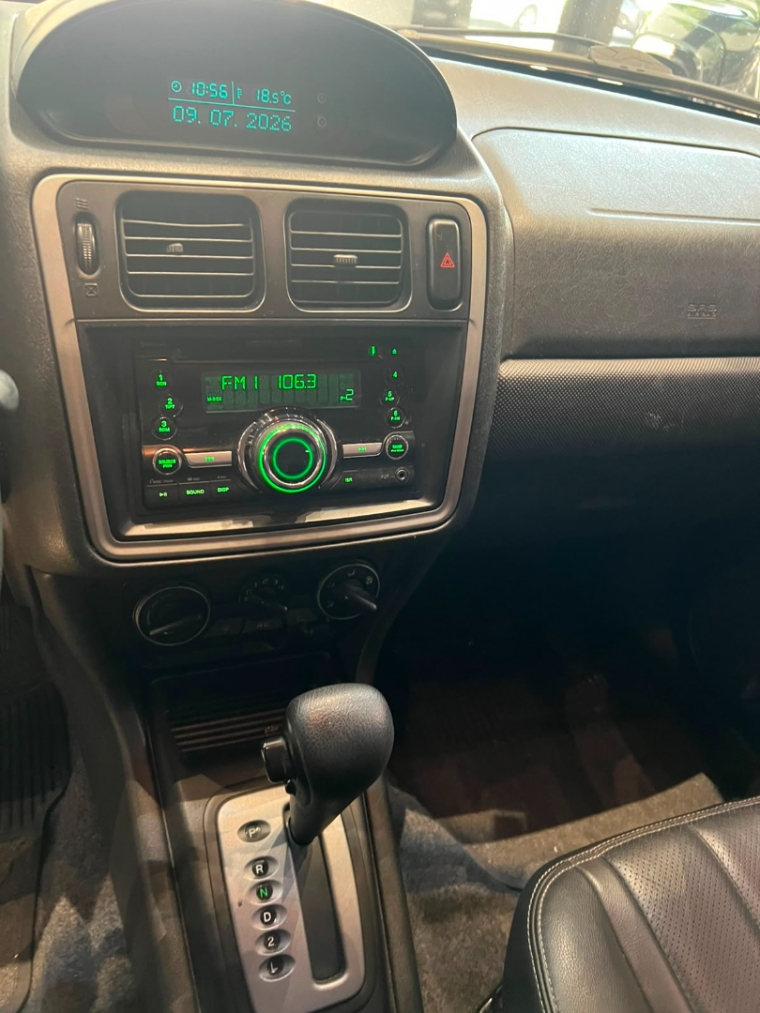 Mitsubishi-PAJERO TR4-2.0 4X2 16V 140CV FLEX 4P AUTOMÁTICO