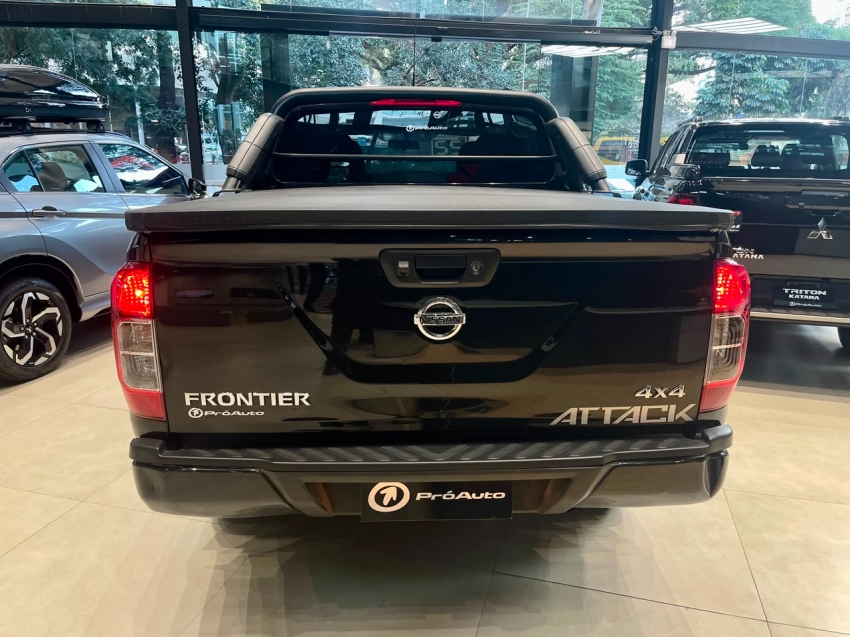 Nissan-FRONTIER-2.3 16V TURBO DIESEL ATTACK CD 4X4 AUTOMÁTICO