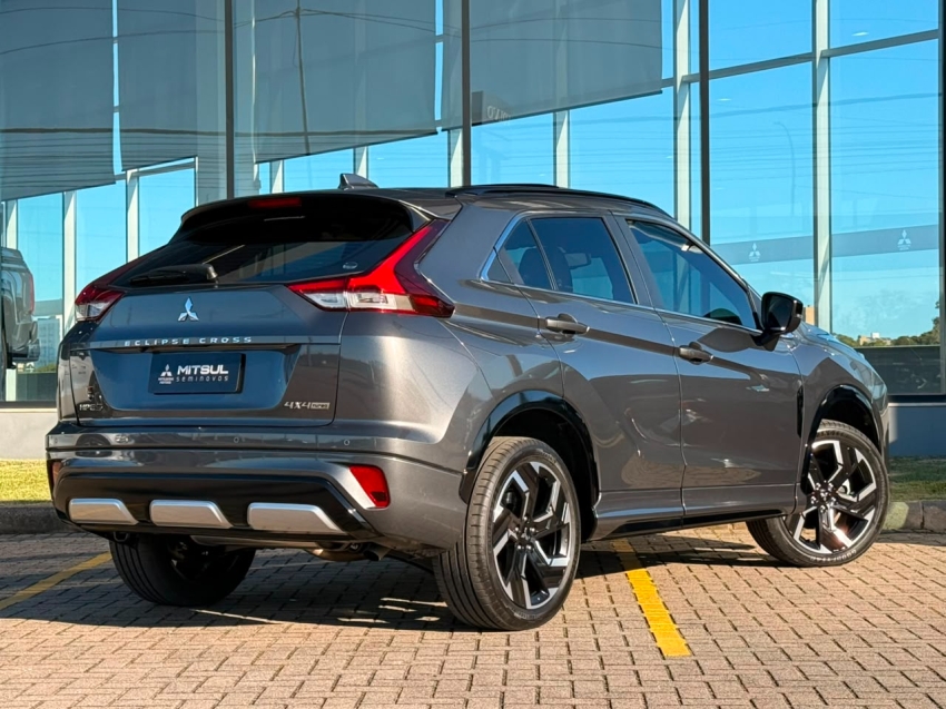 Mitsubishi-ECLIPSE CROSS-1.5 MIVEC TURBO GASOLINA HPE-S S-AWC CVT