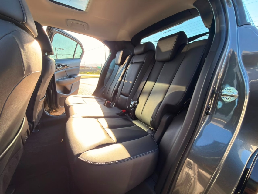 Mitsubishi-ECLIPSE CROSS-1.5 MIVEC TURBO GASOLINA HPE-S S-AWC CVT
