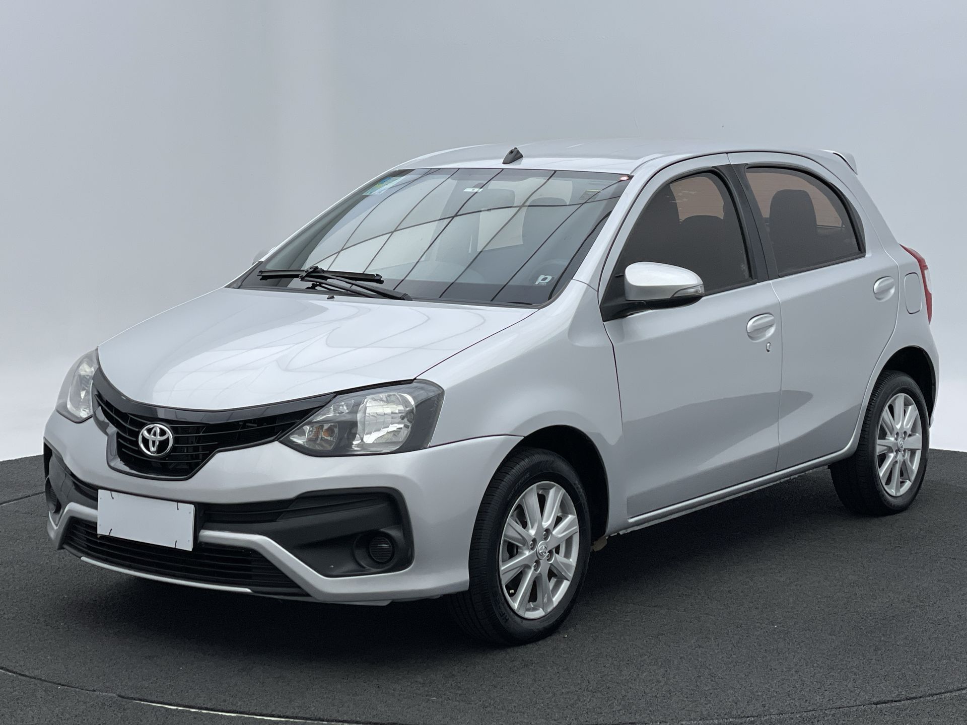 ETIOS X Plus 1.5 Flex 16V 5p Aut.