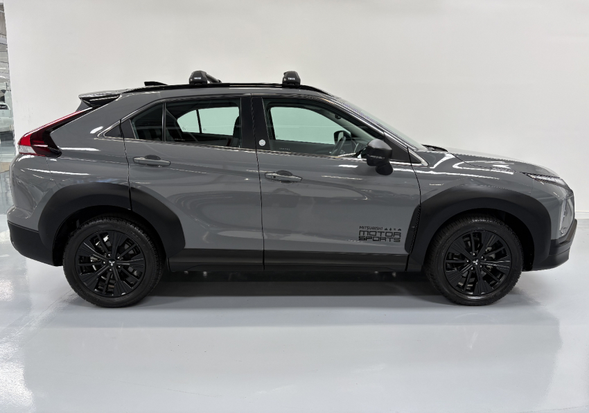 Mitsubishi-ECLIPSE CROSS-1.5 MIVEC TURBO GASOLINA HPE-S S-AWC MOTORSPORTS CVT
