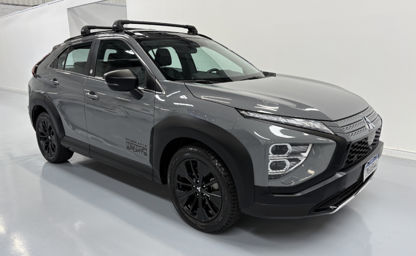 Mitsubishi-ECLIPSE CROSS-1.5 MIVEC TURBO GASOLINA HPE-S S-AWC MOTORSPORTS CVT
