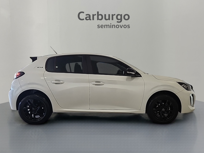 Peugeot-208-1.0 FIREFLY FLEX STYLE MANUAL