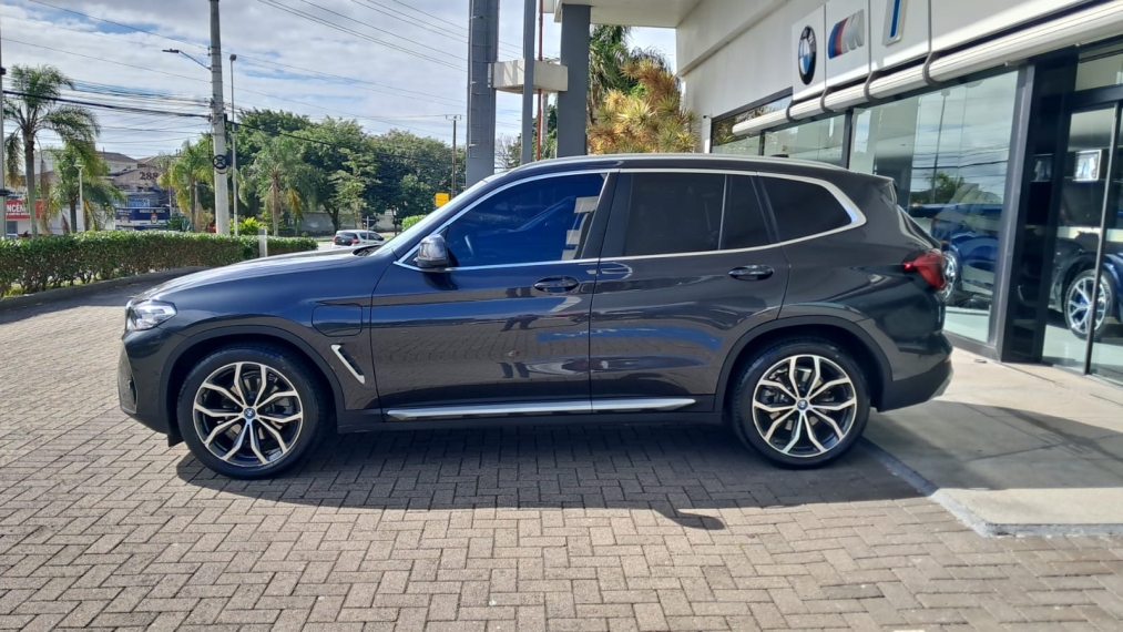 BMW-X3-2.0 16V HÍBRIDO X LINE XDRIVE30E STEPTRONIC