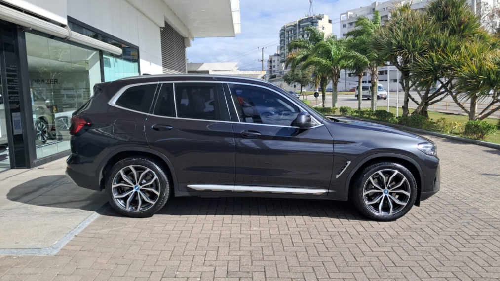 BMW-X3-2.0 16V HÍBRIDO X LINE XDRIVE30E STEPTRONIC