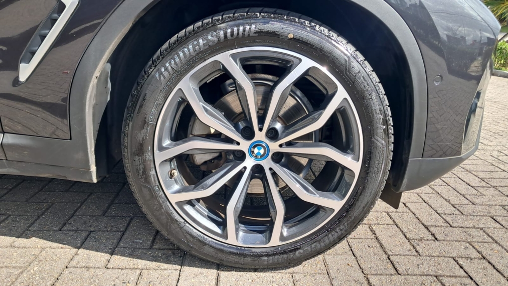 BMW-X3-2.0 16V HÍBRIDO X LINE XDRIVE30E STEPTRONIC