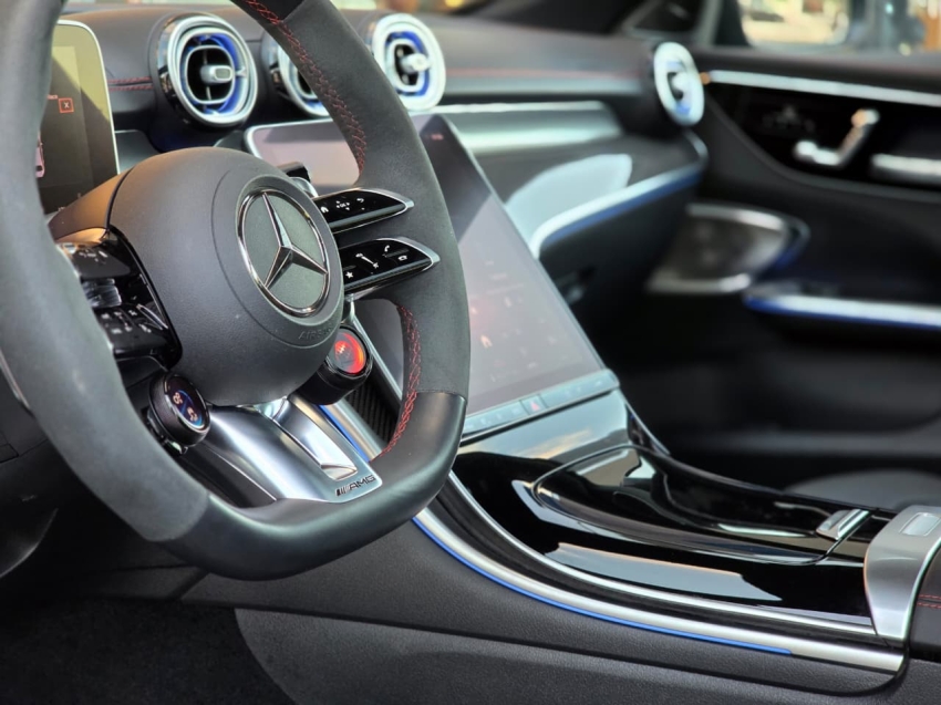 MERCEDES BENZ-C 63 AMG-2.0 TURBO PHEV S E PERFORMANCE 4MATIC+ SPEEDSHIFT