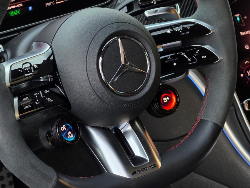 MERCEDES BENZ-C 63 AMG-2.0 TURBO PHEV S E PERFORMANCE 4MATIC+ SPEEDSHIFT