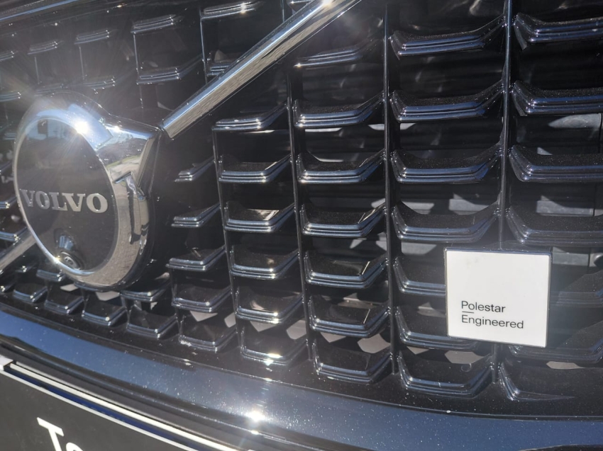 Volvo-XC60-2.0 T8 RECHARGE POLESTAR ENGINEERED AWD GEARTRONIC