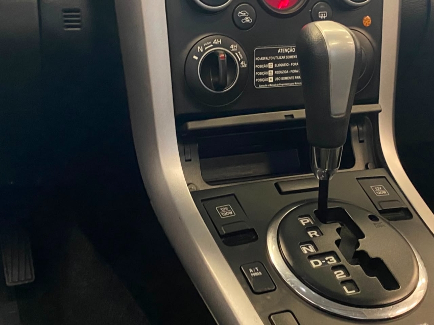 Suzuki-GRAND VITARA-2.0 4X4 16V GASOLINA 4P AUTOMÁTICO