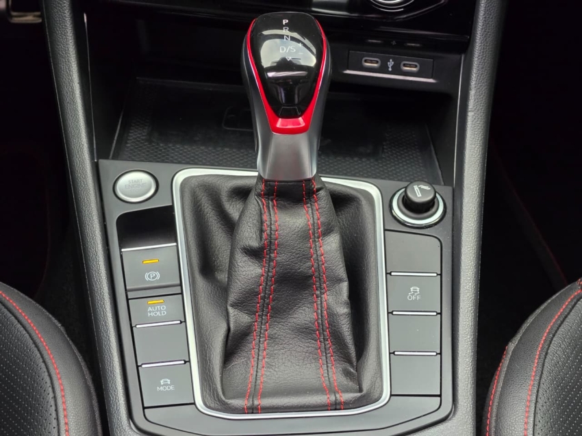 Volkswagen-JETTA-2.0 350 TSI GASOLINA GLI DSG