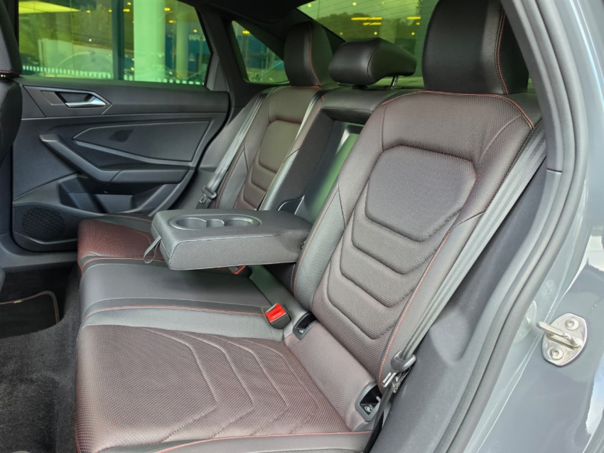 Volkswagen-JETTA-2.0 350 TSI GASOLINA GLI DSG