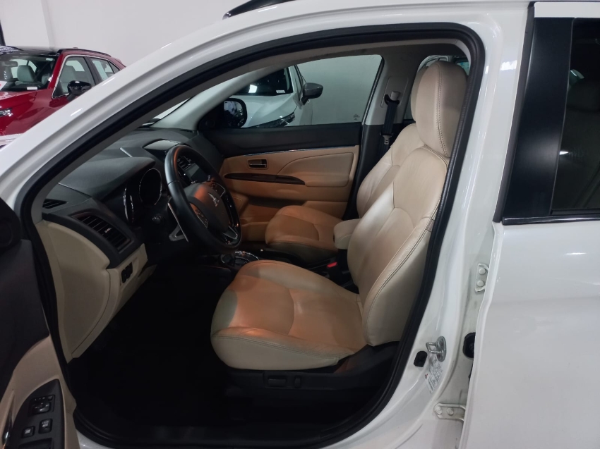 Mitsubishi-OUTLANDER SPORT-2.0 MIVEC FLEX HPE AUTOMÁTICO