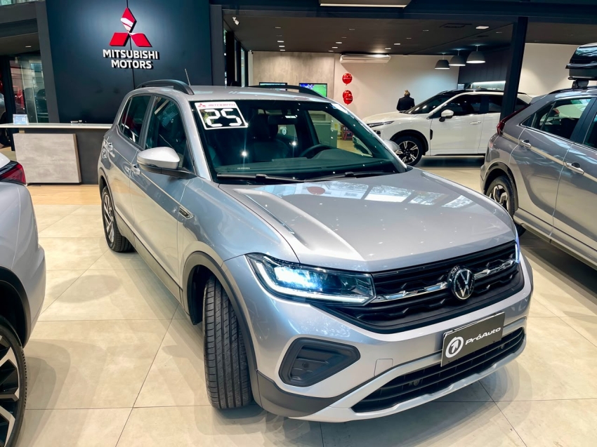 Volkswagen-T-CROSS-1.0 200 TSI TOTAL FLEX COMFORTLINE AUTOMÁTICO