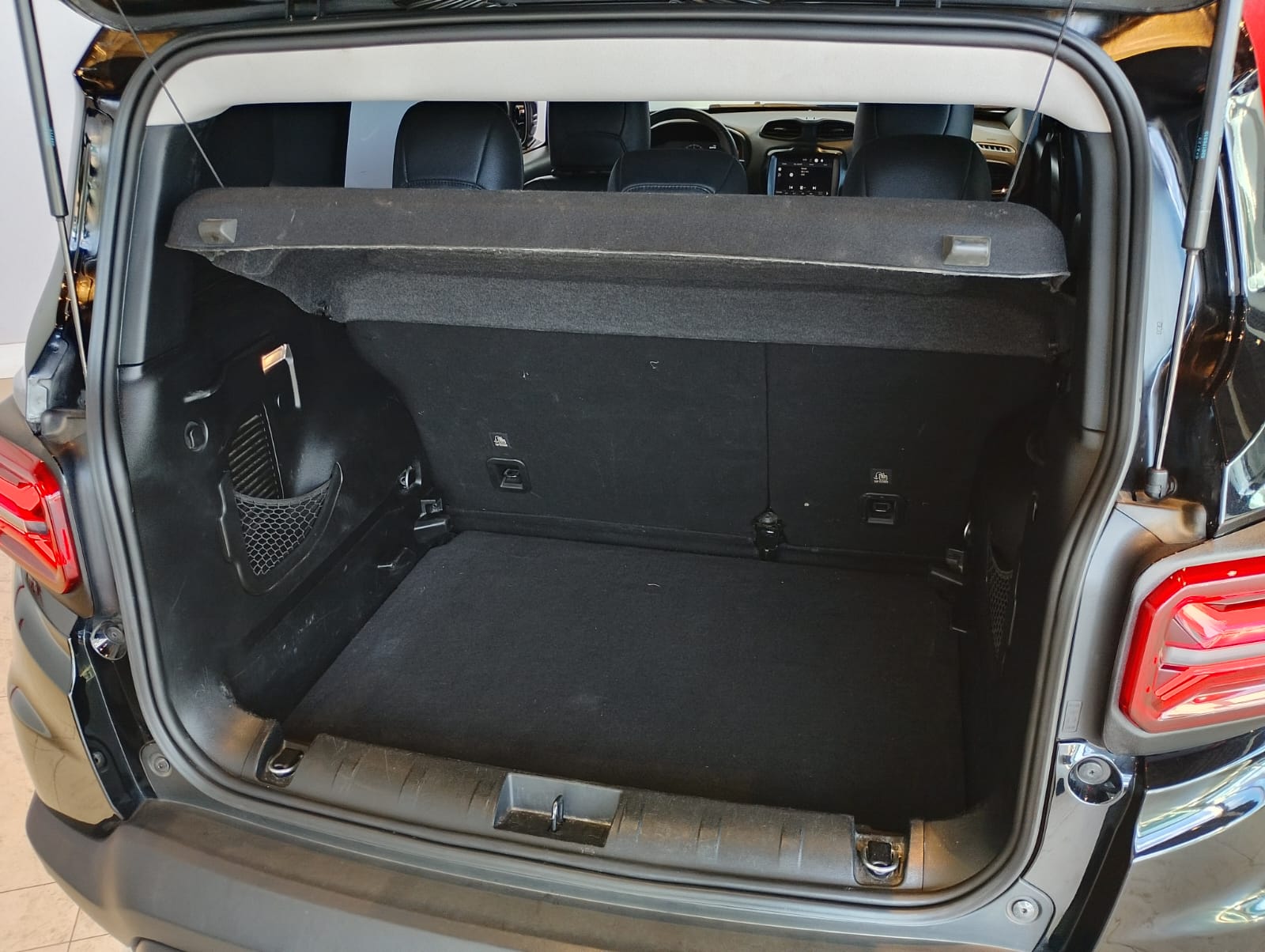 Jeep-RENEGADE-Renegade Longitude T270 1.3 Turbo 4x2 Aut.