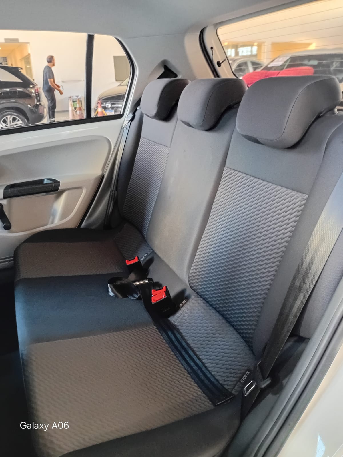 Volkswagen-up!-up! move 1.0 TSI Total Flex 12V 5p
