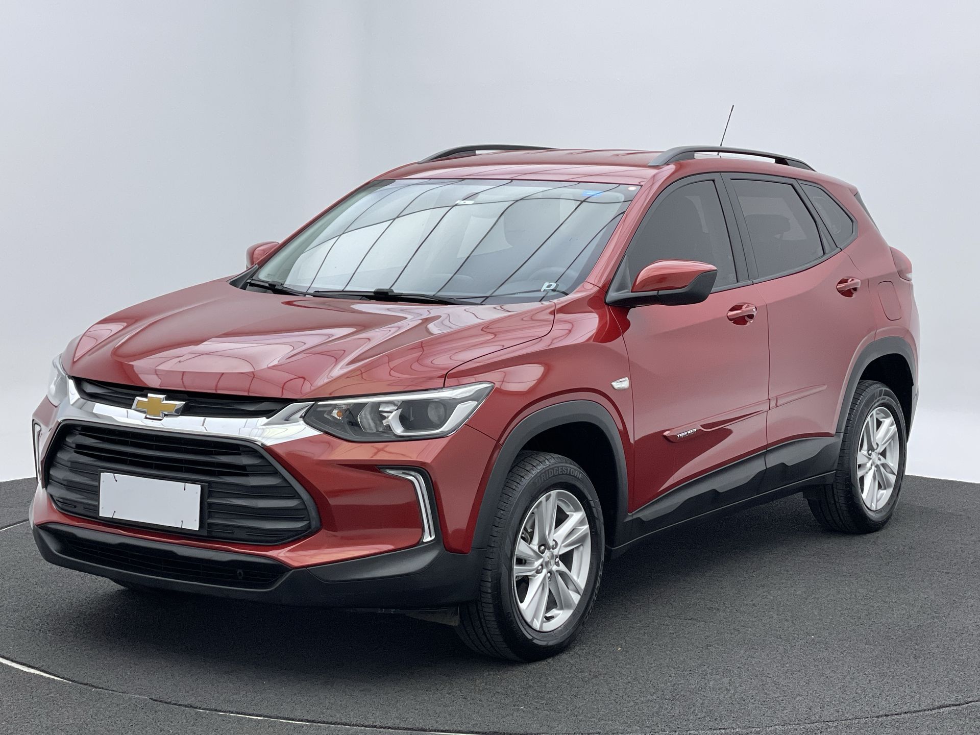 TRACKER LT 1.0 Turbo 12V Flex Aut.