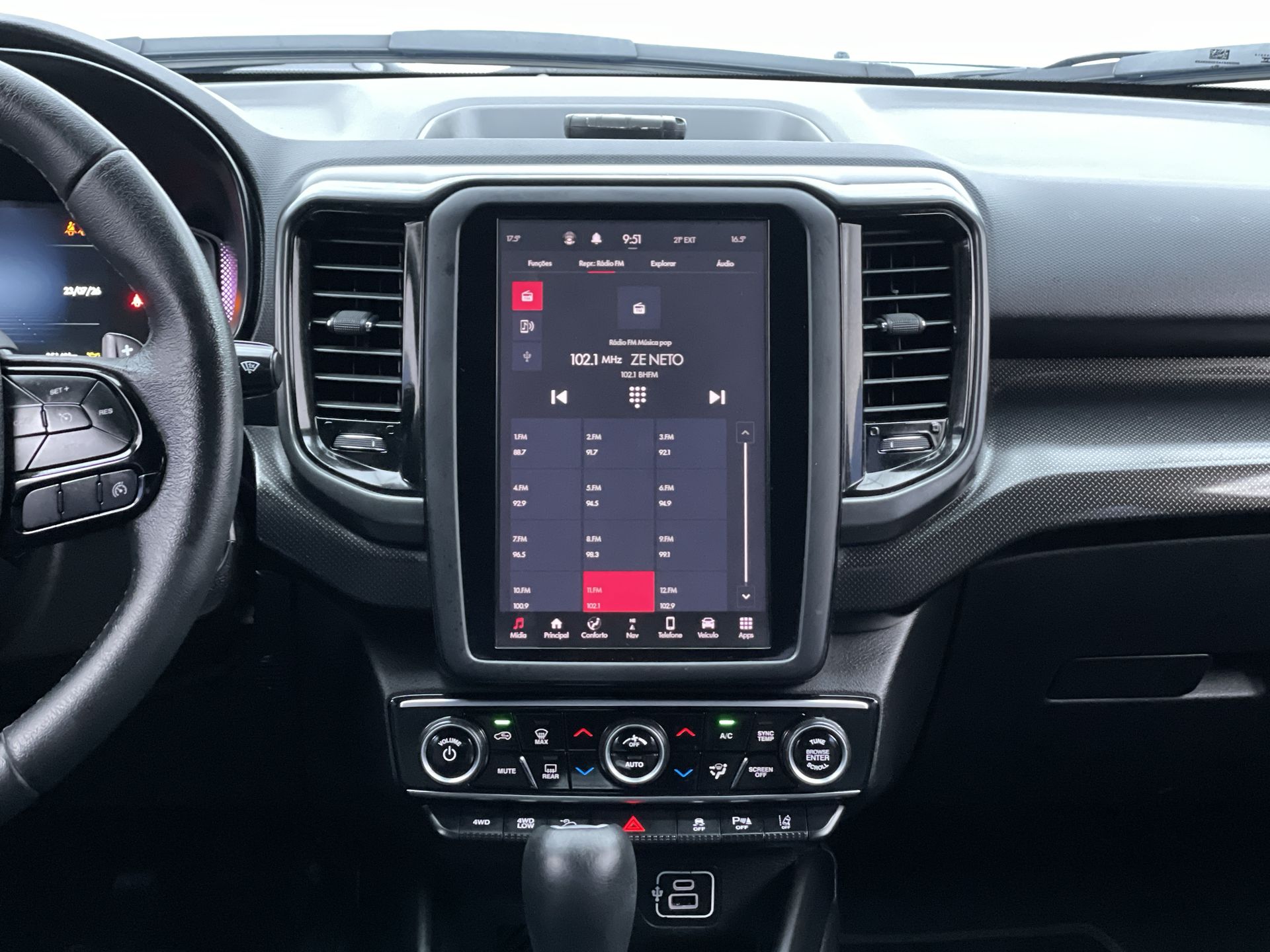 Fiat-TORO-Toro Ultra 2.0 16V 4x4 TB Diesel Aut.