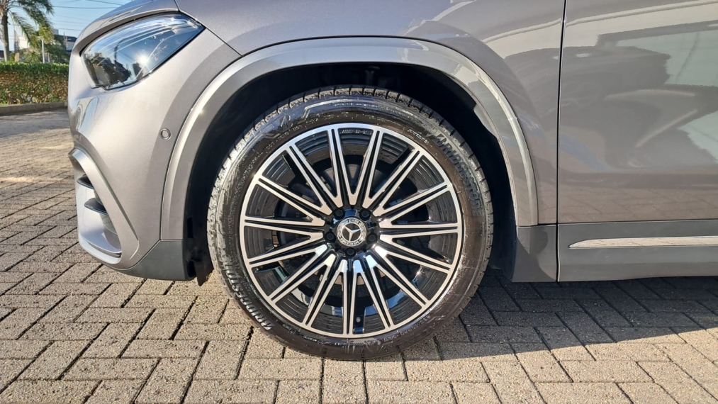 MERCEDES BENZ-GLA 200-1.3 MHEV AMG LINE 7G-DCT