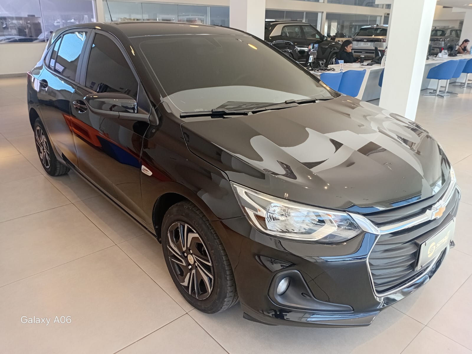 GM - Chevrolet-ONIX-ONIX HATCH LT 1.0 12V Flex 5p Mec.
