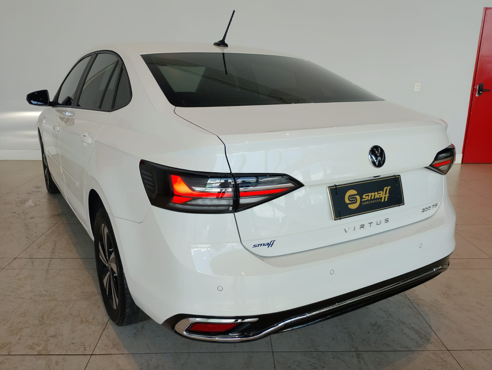 Volkswagen-VIRTUS-VIRTUS Comfort. 200 TSI 1.0 Flex 12V Aut