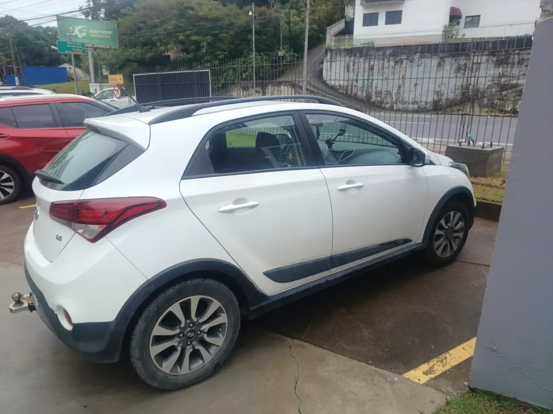 Hyundai-HB20X-HB20X Style 1.6 Flex 16v Mec.