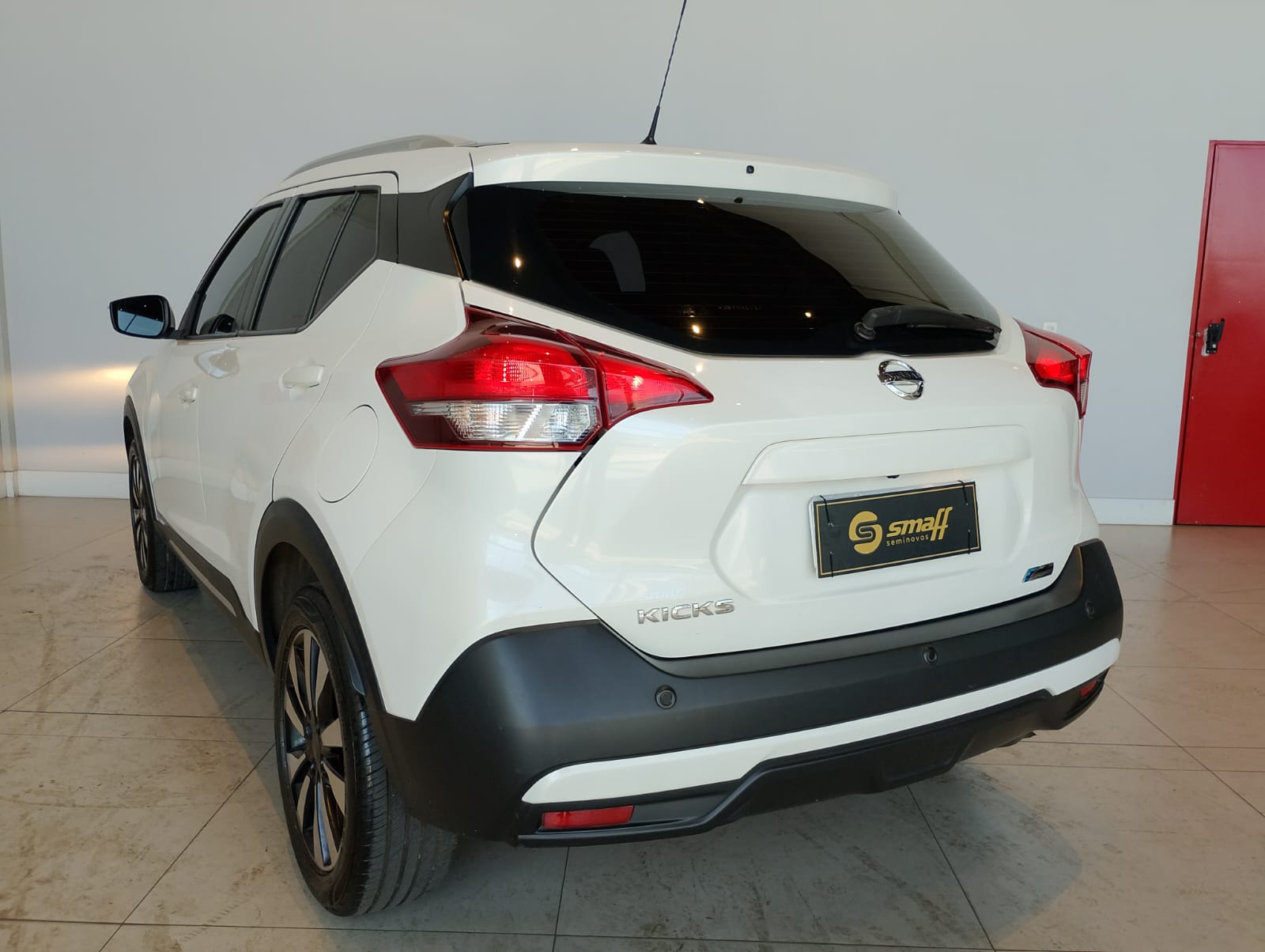 Nissan-KICKS-KICKS 1.6 16V FLEXSTART SL 4P XTRONIC