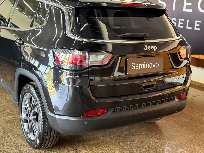Jeep-COMPASS-1.3 T270 TURBO FLEX SPORT AT6