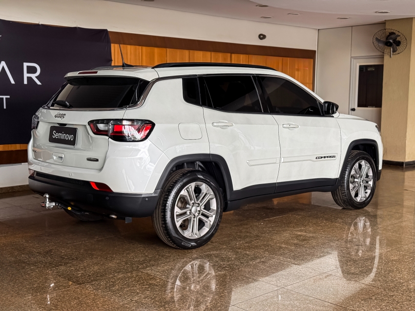 Jeep-COMPASS-1.3 T270 TURBO FLEX LONGITUDE AT6
